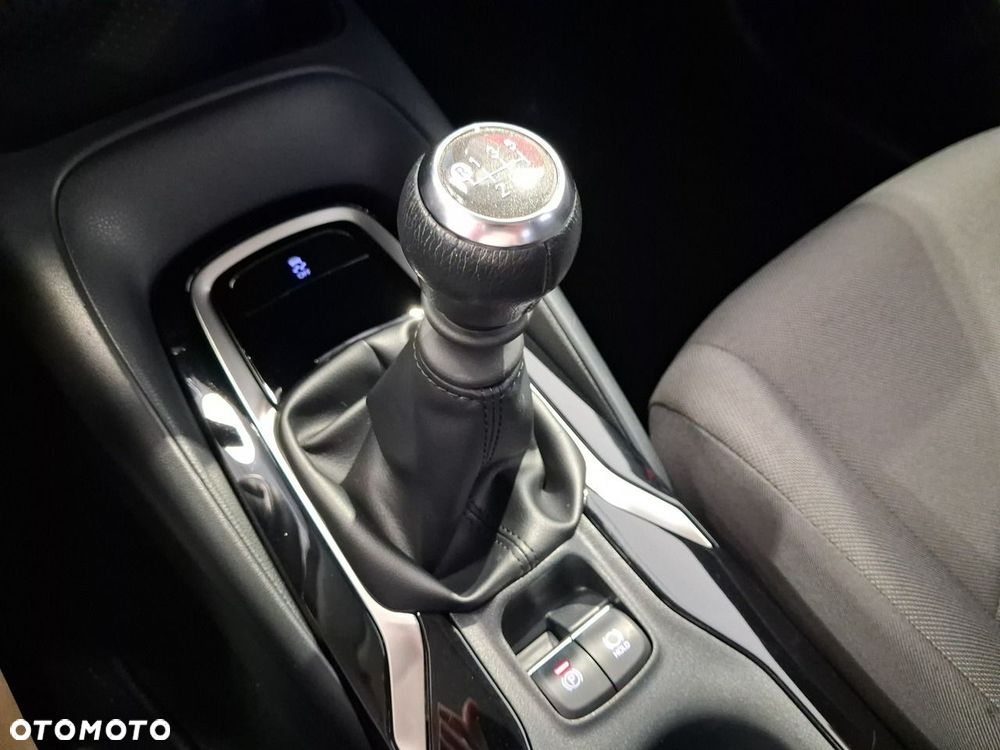 Toyota Corolla - 24