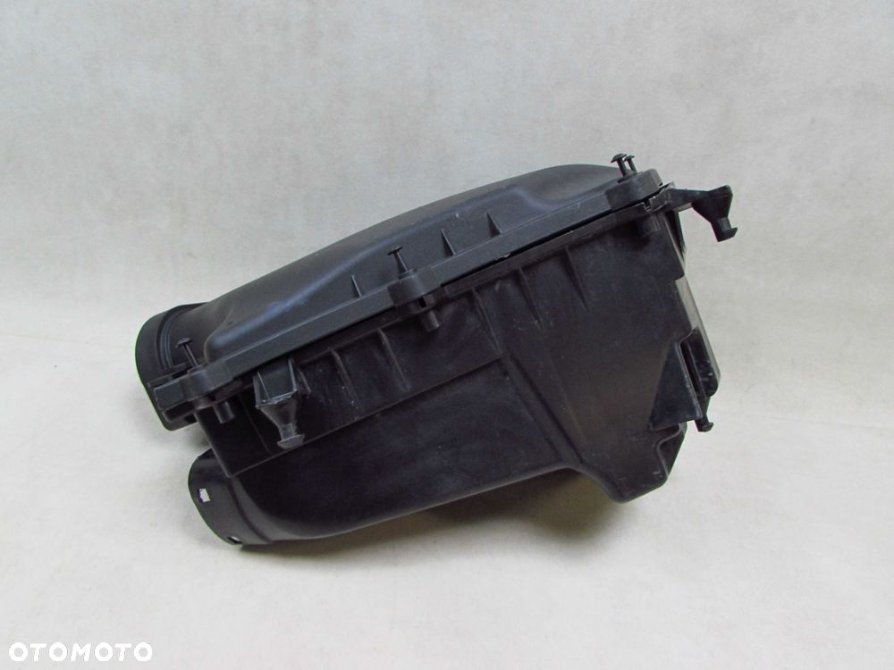 VOLVO C30 S40 V50 C70 LIFT 2.4 D5 OBUDOWA FILTRA POWIETRZA 30792181 - 3