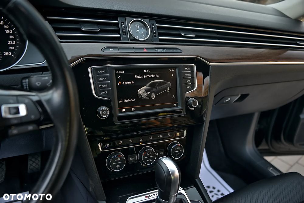 Volkswagen Passat 2.0 TDI SCR (BlueMotion Tech) 4Mot DSG Highline - 27