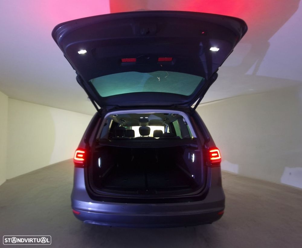 VW Sharan 1.4 TSI Highline DSG - 11