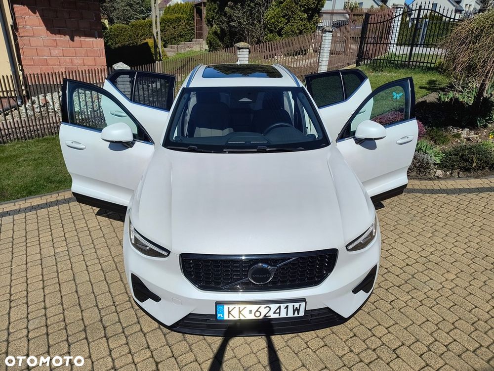 Volvo XC 40 B5 B AWD Geartronic RDesign - 24