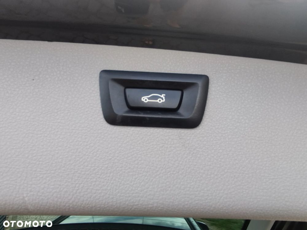 BMW Seria 3 - 15