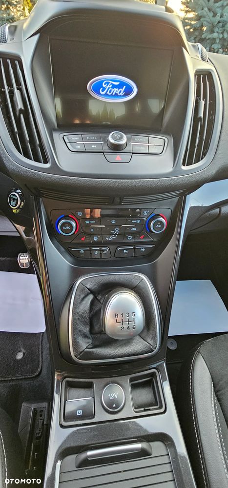 Ford Kuga 1.5 EcoBoost FWD ST-Line Black ASS GPF - 24
