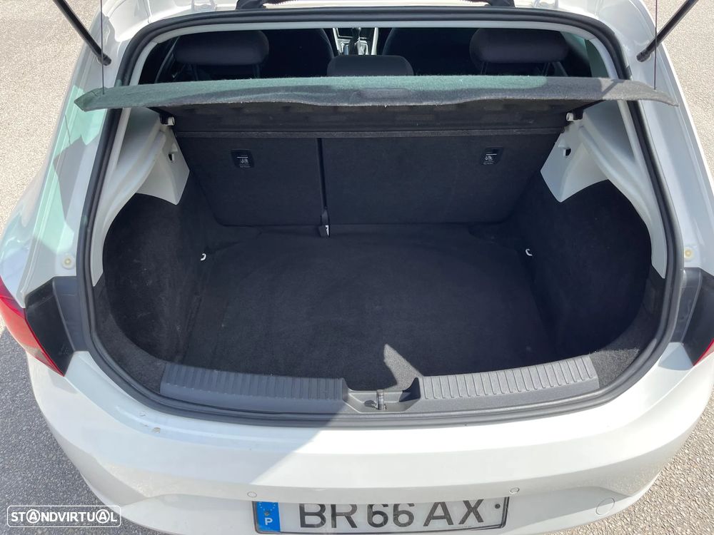 SEAT Leon 1.6 TDI Reference Ecomotive - 10