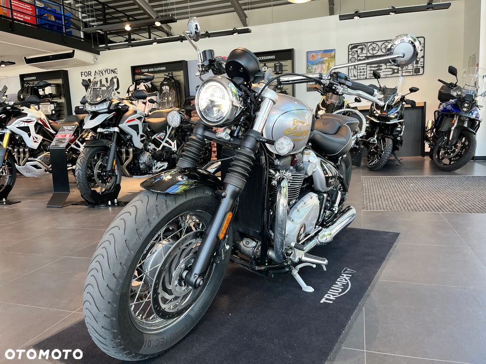 Triumph Speedmaster - 8