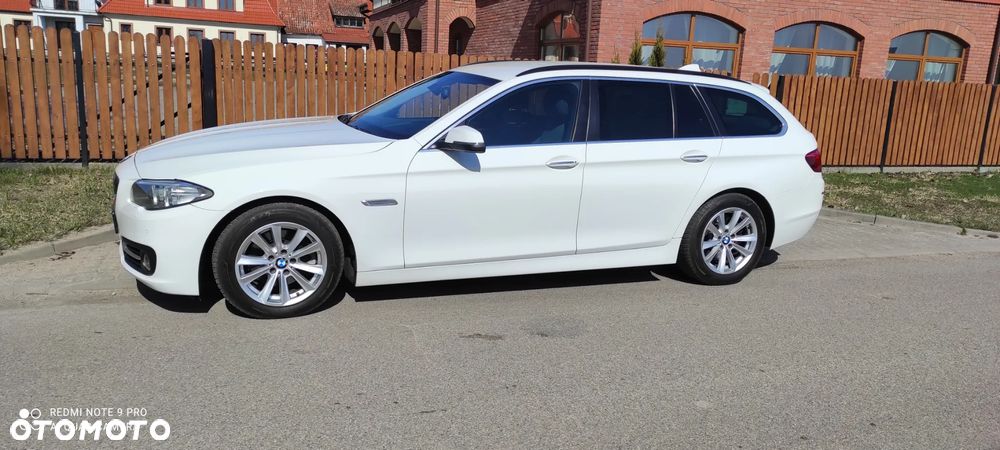 BMW Seria 5 520d Luxury Line - 4