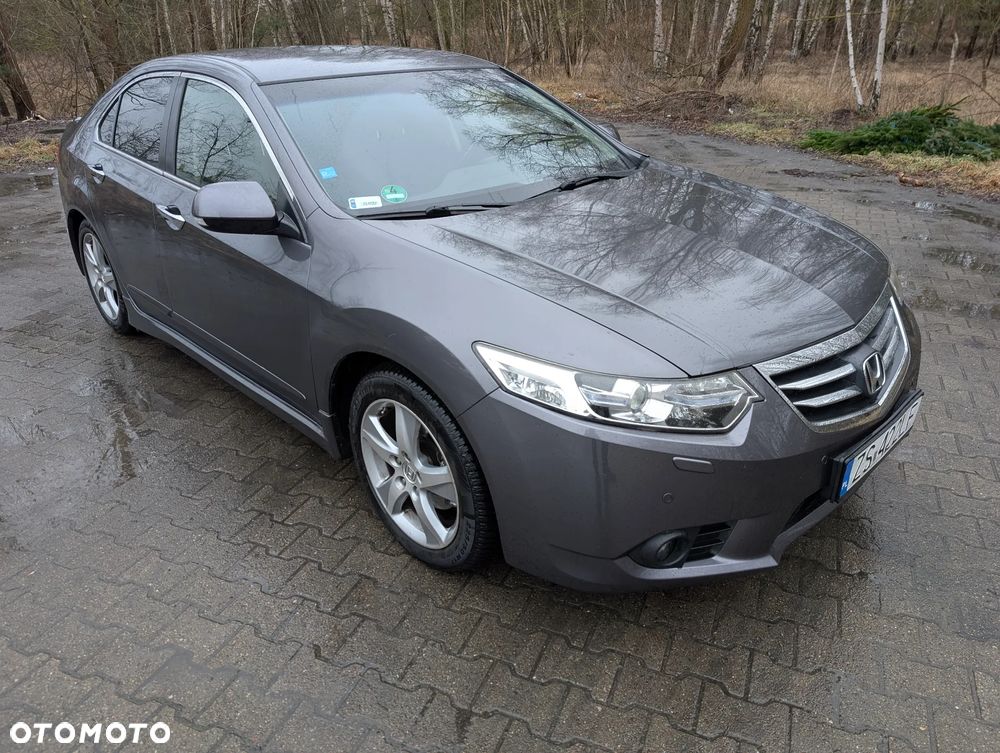 Honda Accord 2.0 Lifestyle - 10