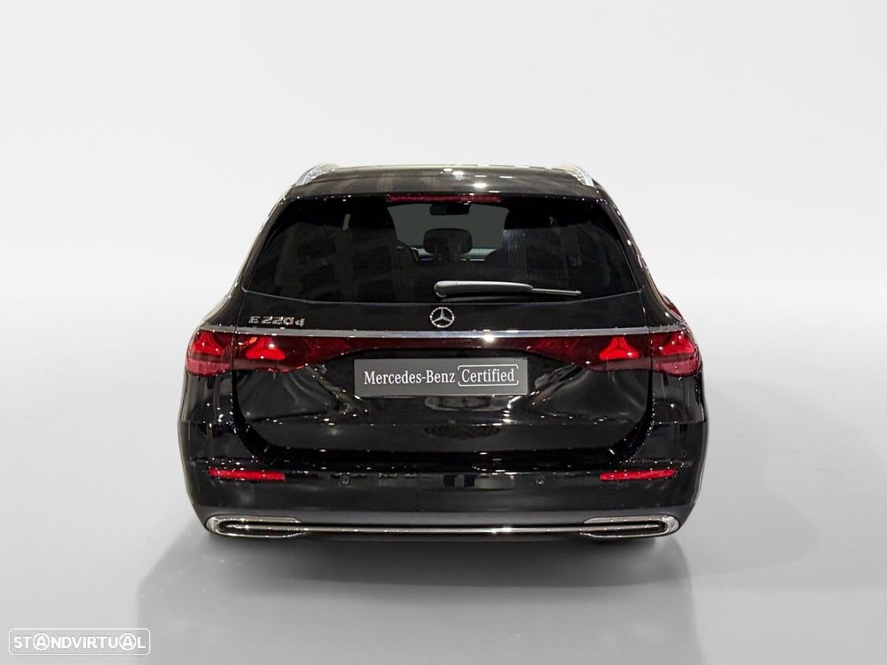 Mercedes-Benz E 220 d - 4