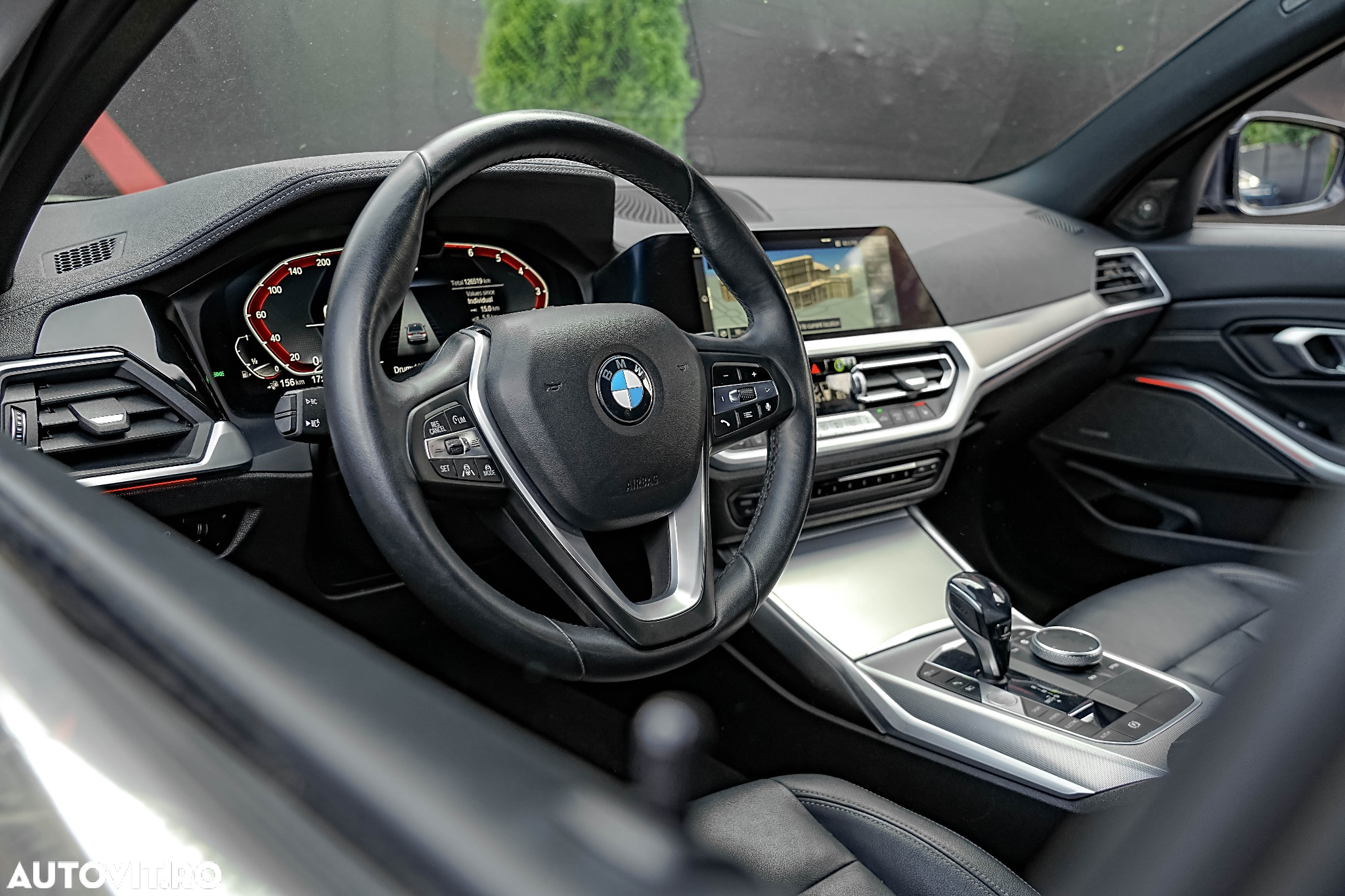 BMW Seria 3 330e Aut. Luxury Line - 17