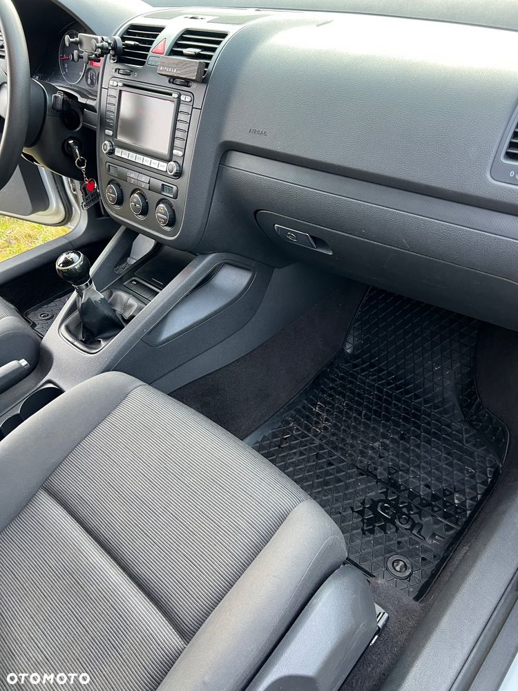 Volkswagen Golf 1.9 TDI Trendline - 8