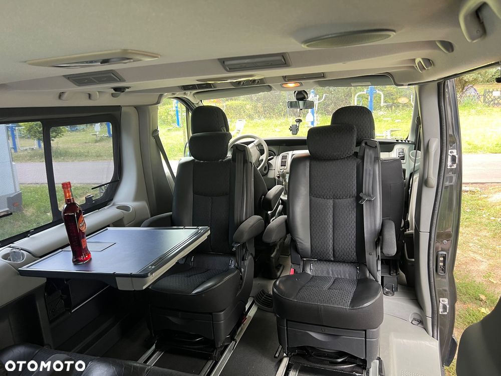 Renault Trafic 2.0 dCi 115 Evado - 16