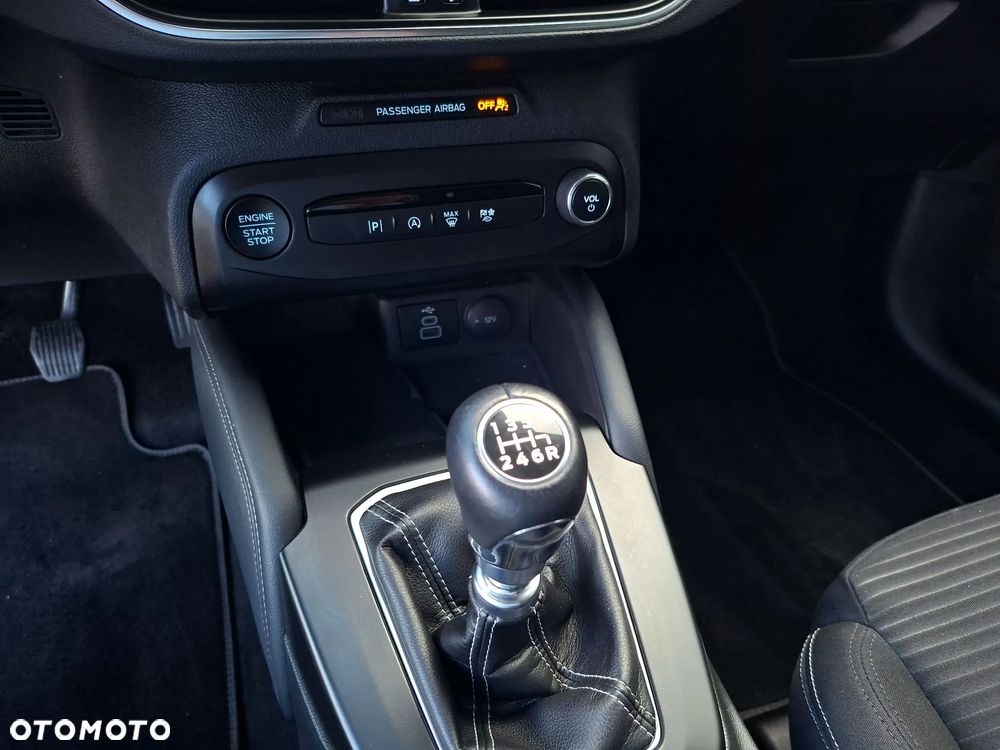 Ford Focus 1.0 EcoBoost mHEV Titanium X - 31