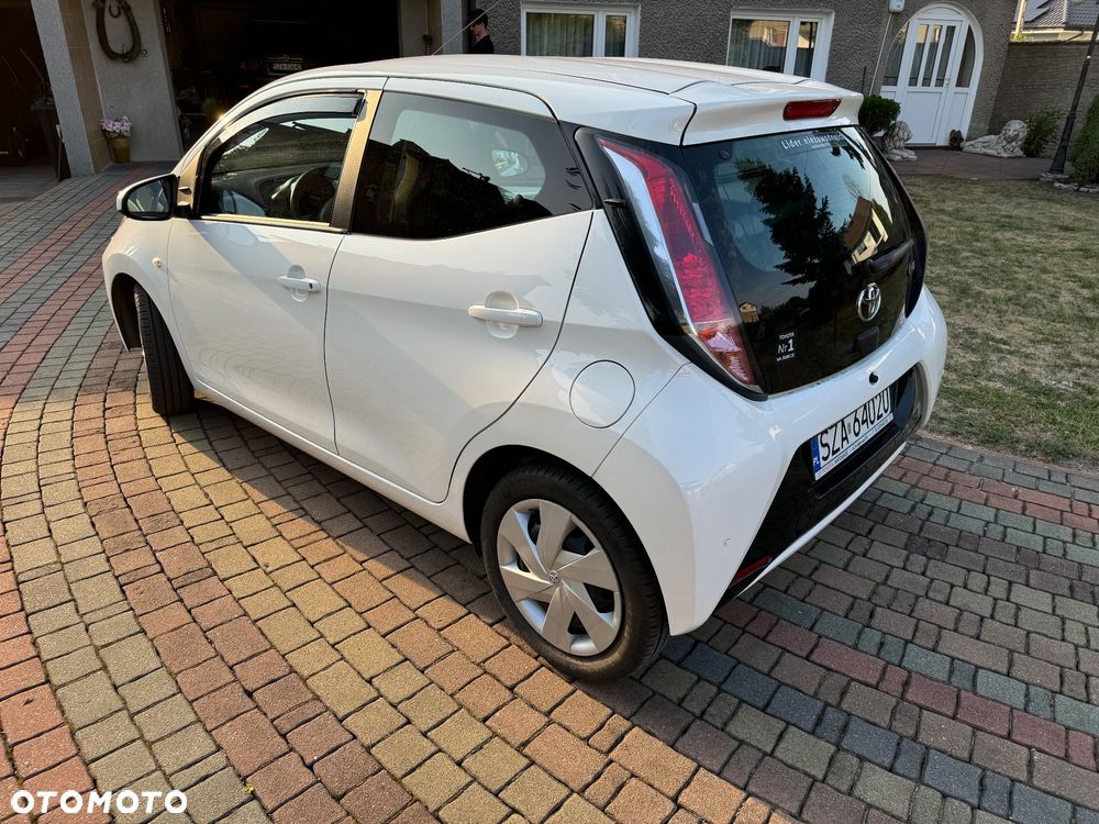 Toyota Aygo 1.0 VVT-i Sprint EU6 - 4