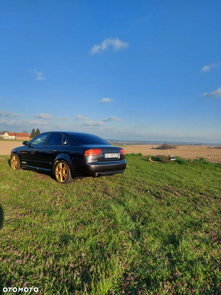 Audi A4 Limousine 2.0 TDI DPF - 12