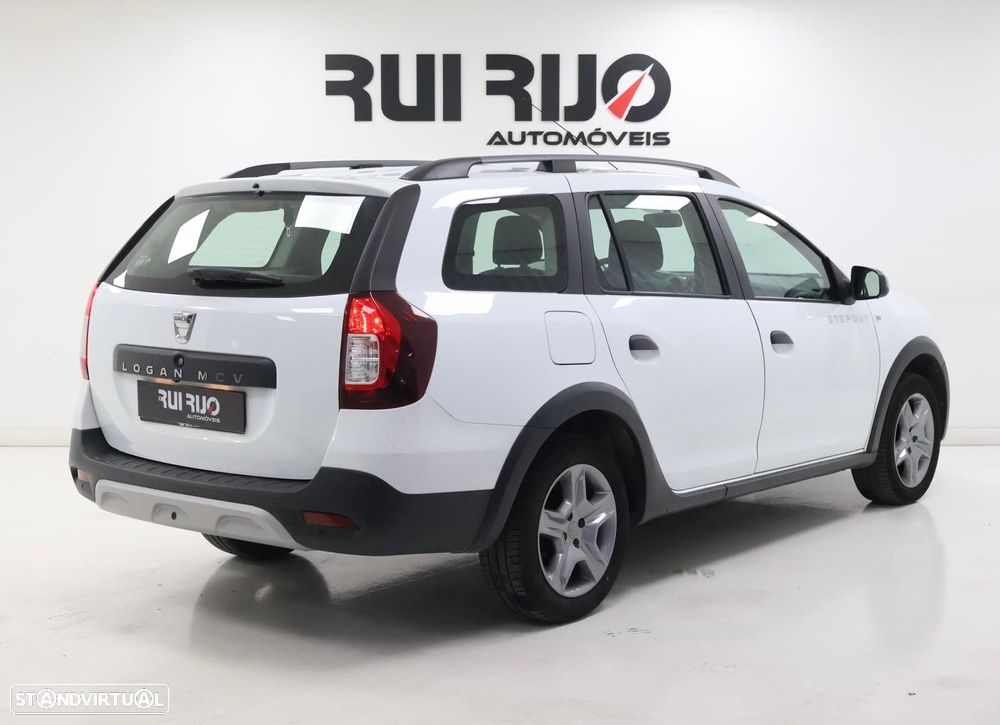 Dacia Logan MCV 0.9 TCe Stepway - 3