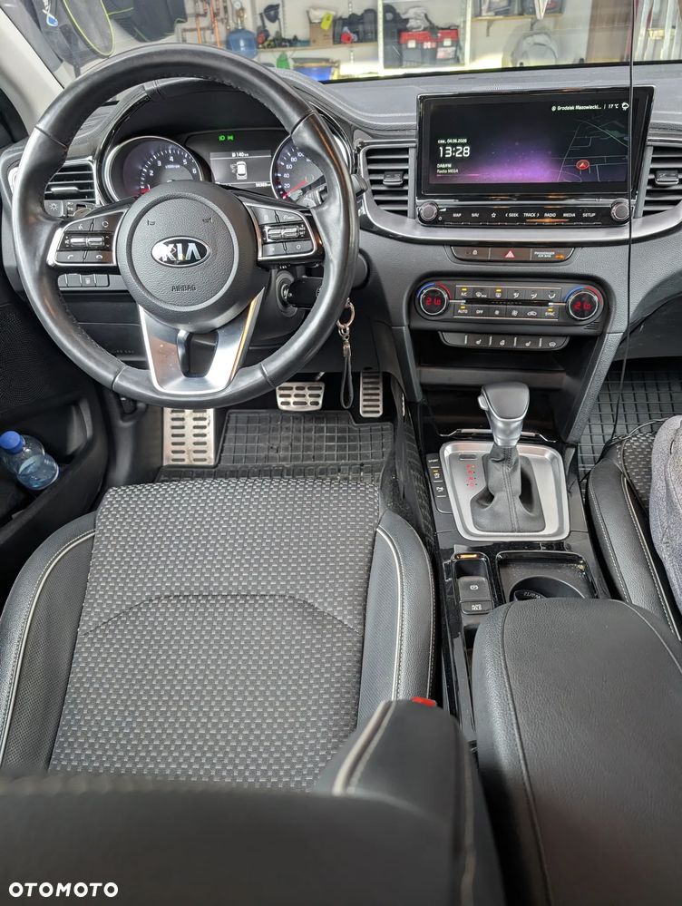 Kia Ceed 1.5 T-GDI L Business Line DCT - 10