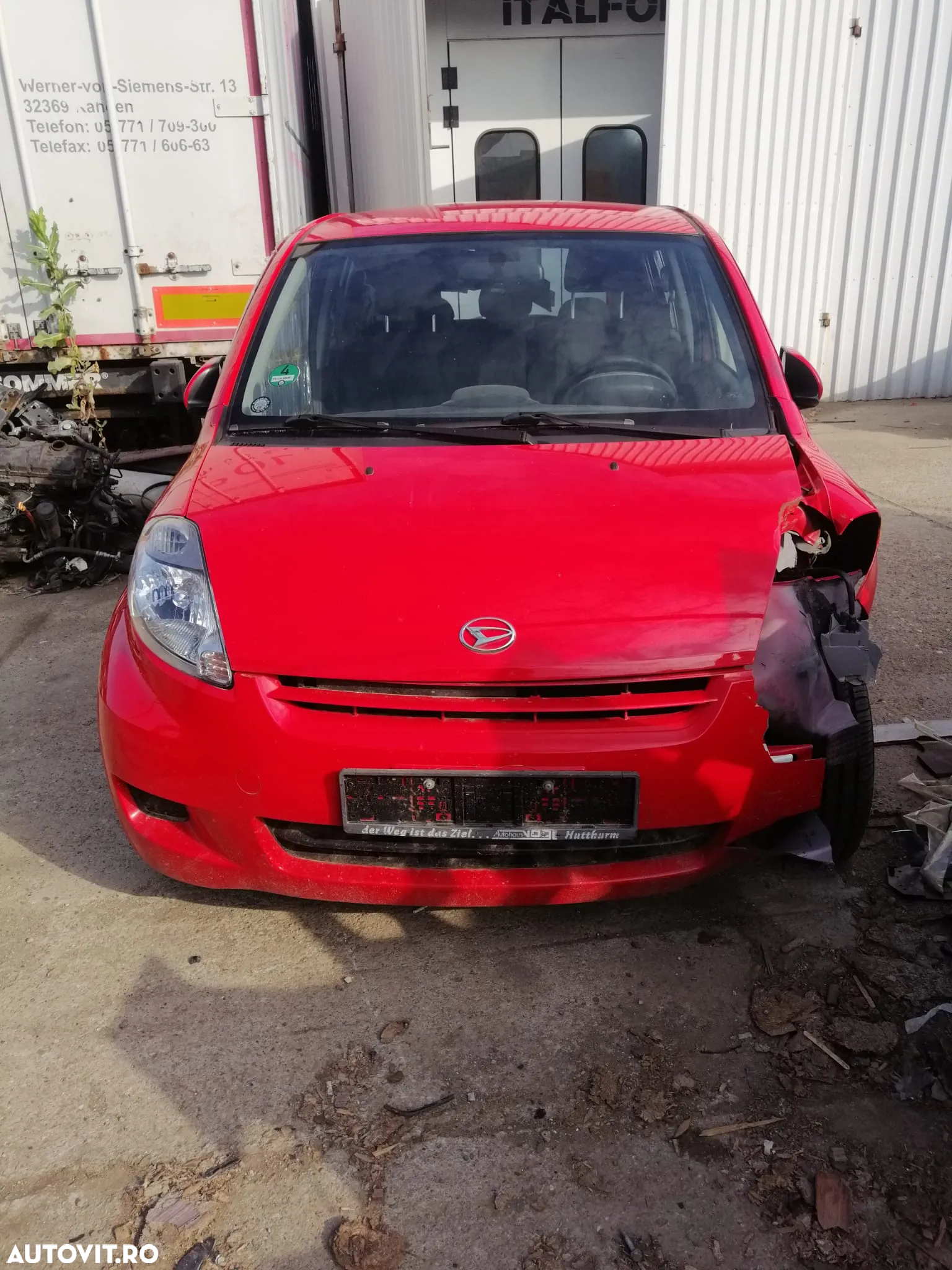Dezmembrez Daihatsu Sirion - 8