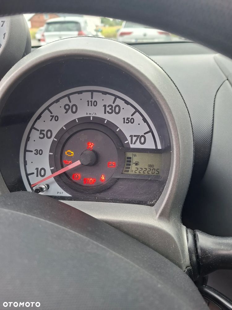 Peugeot 107 - 5