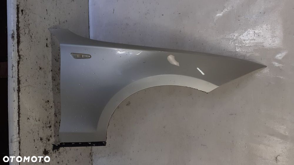 * BŁOTNIK PRZEDNI PRZOD  PRAWY BMW 1 E81 E82 E87 E88 TITANSILBER 354 DO MALOWANIA - 1