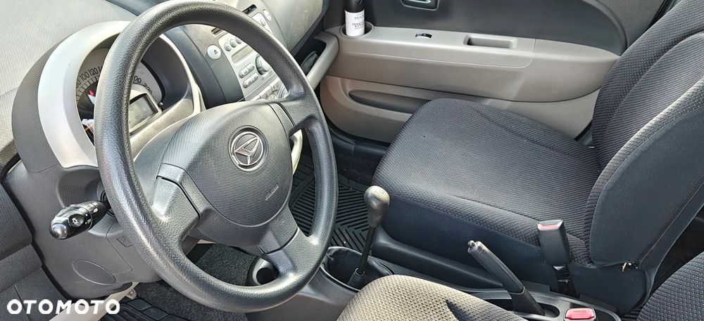 Daihatsu Sirion 1.0 CooLine - 13