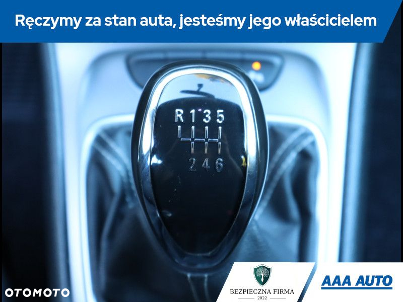 Opel Astra - 16