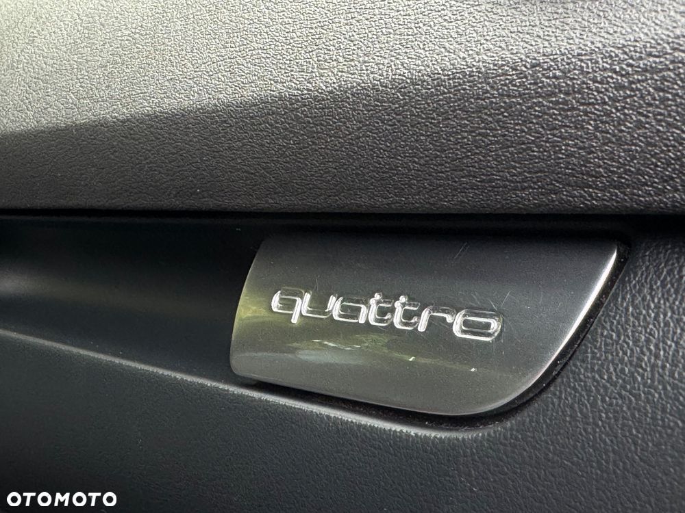 Audi A3 Sportback 2.0 TDI DPF quattro S line Sportpaket (plus) - 34