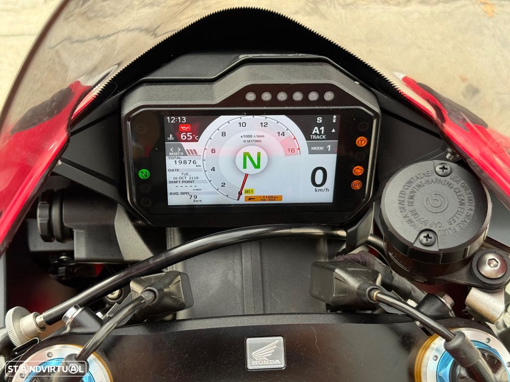 Honda CBR 1000RR-R Fireblade SP - 18
