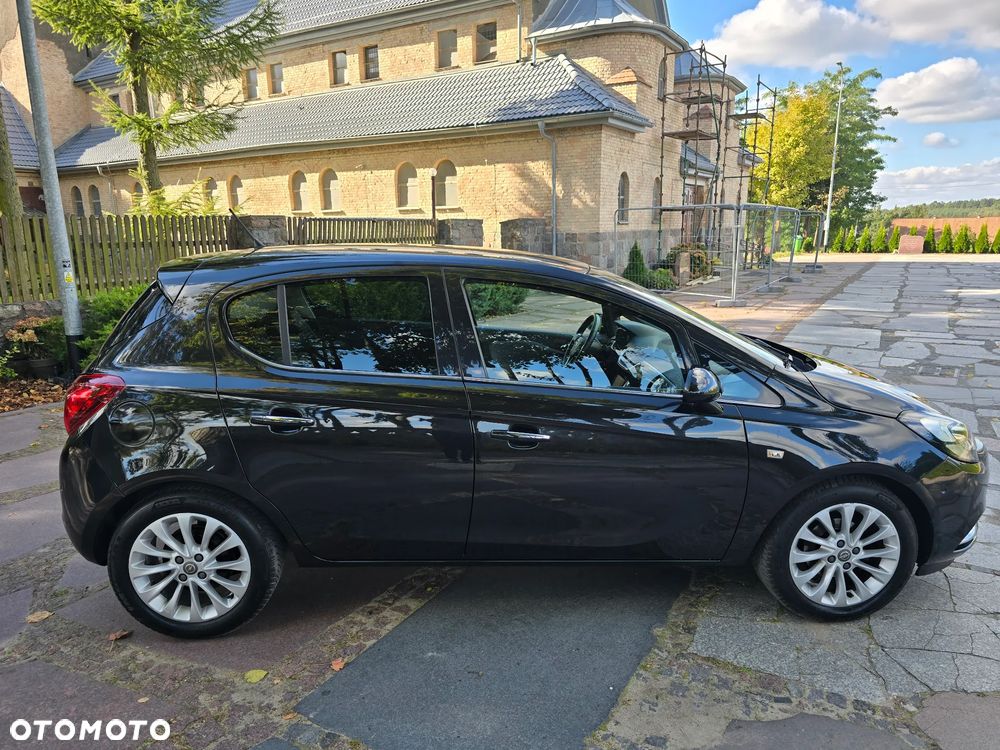 Opel Corsa 1.4 16V Cosmo - 35
