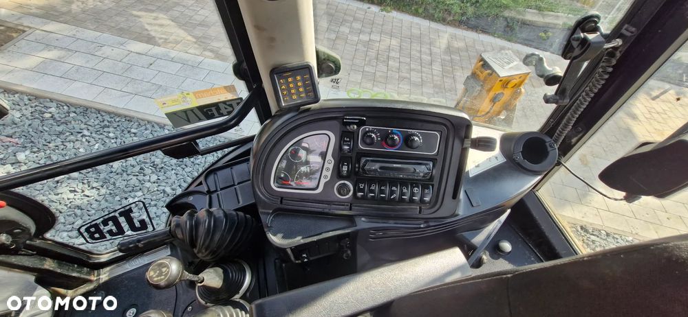 JCB 3cx - 7