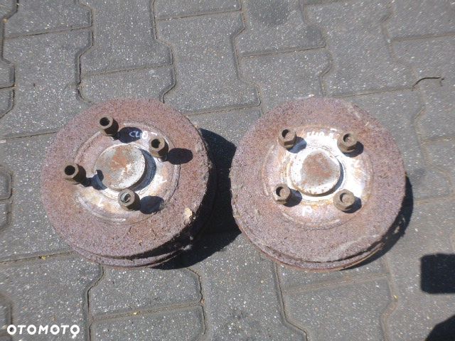 PIASTA PIASTY TYŁ NA PRZYCZEPKĘ KOMPLET RENAULT 4X100 - 2
