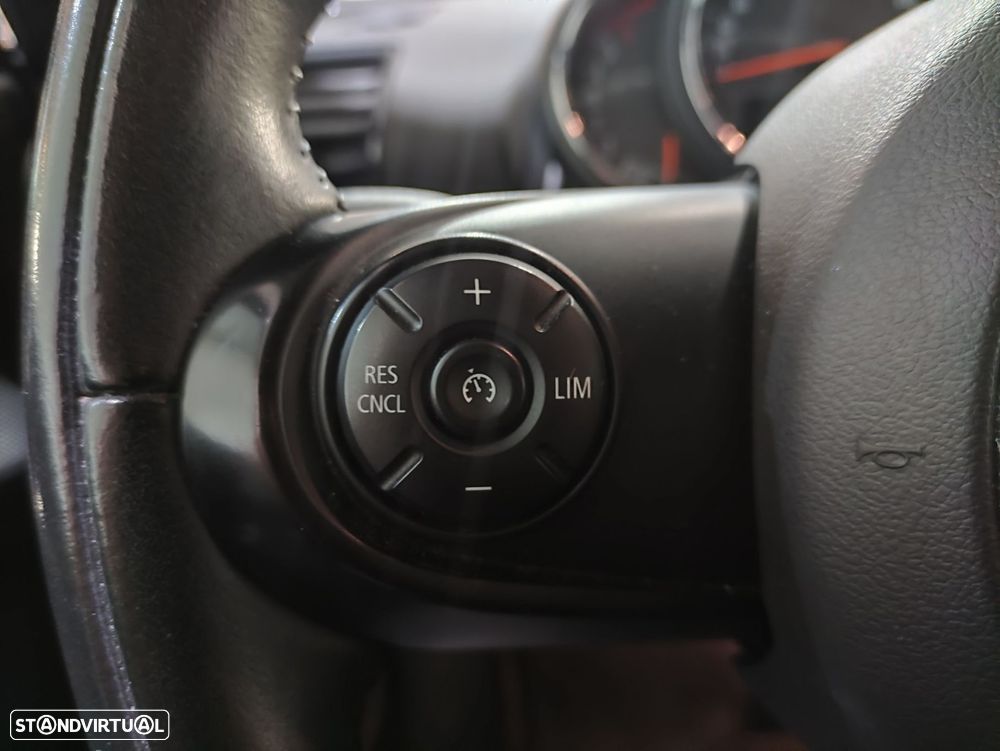 MINI Clubman One D 4Business Plus Auto - 11