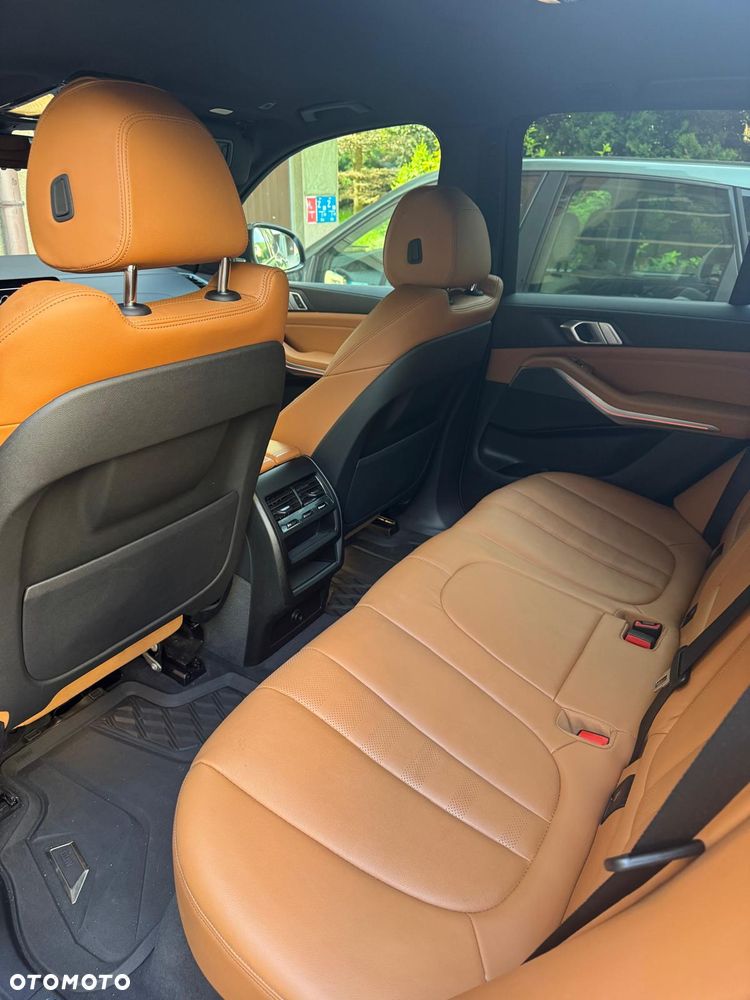 BMW X5 xDrive25d - 8