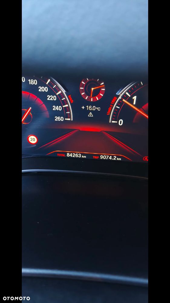 BMW Seria 5 520d xDrive Luxury Line - 30