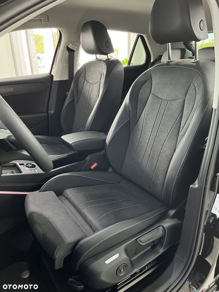 Volkswagen T-Roc 1.5 eTSI Style DSG - 10