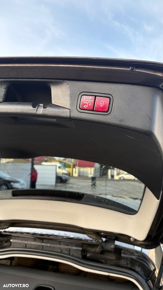 Mercedes-Benz C - 10