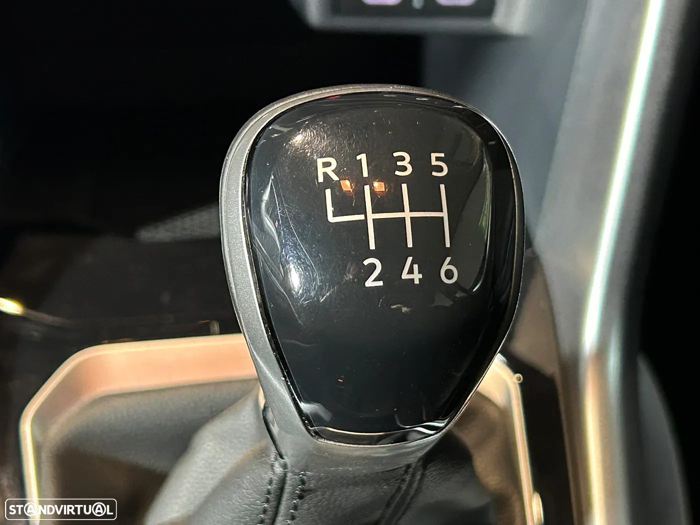 VW T-Roc 1.0 TSI Life - 25