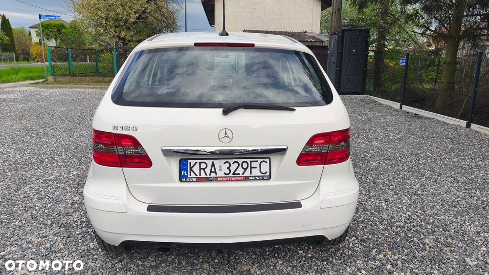 Mercedes-Benz Klasa B 180 BlueEFFICIENCY - 6