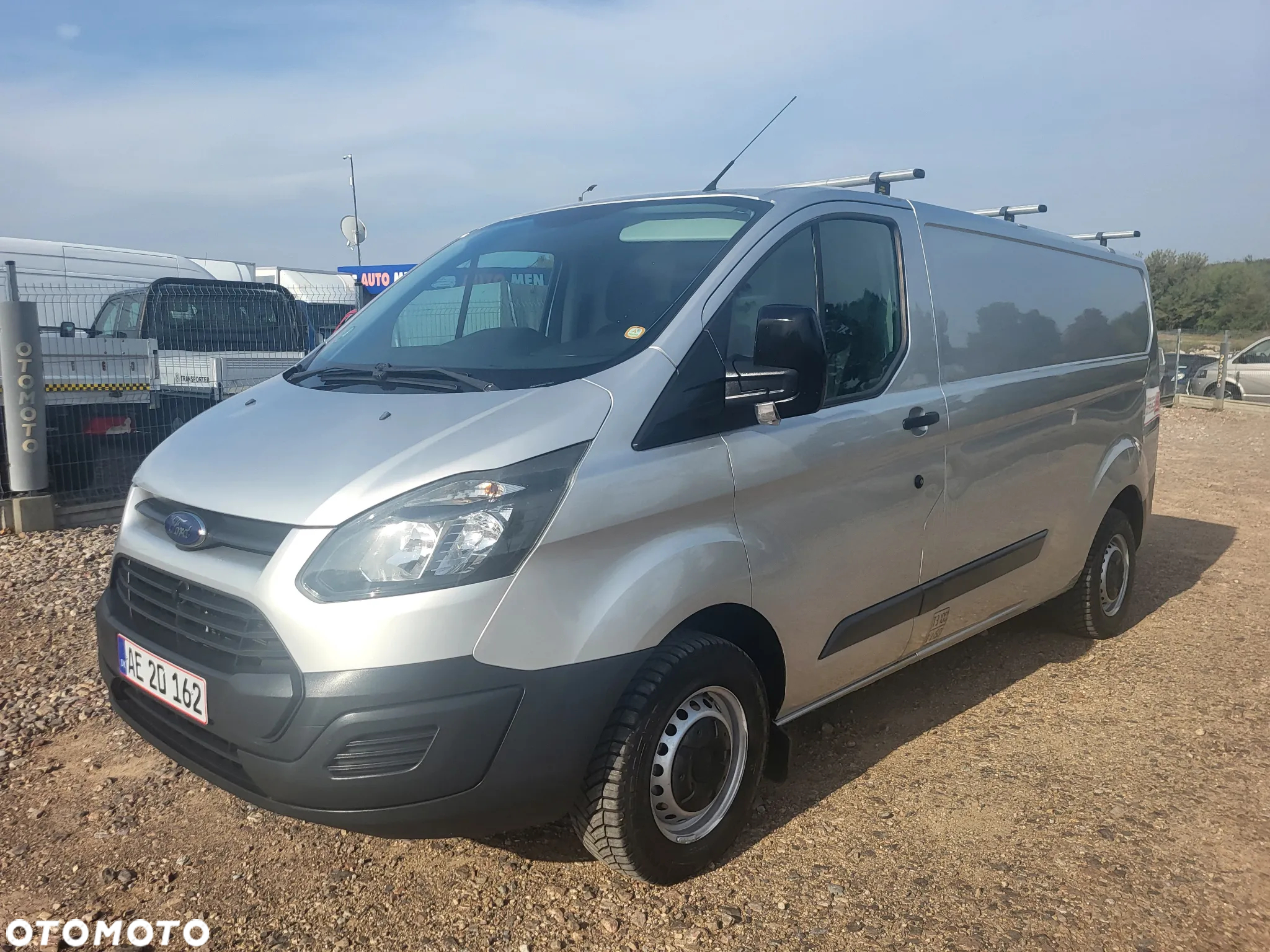 Ford TRANSIT CUSTOM - 2