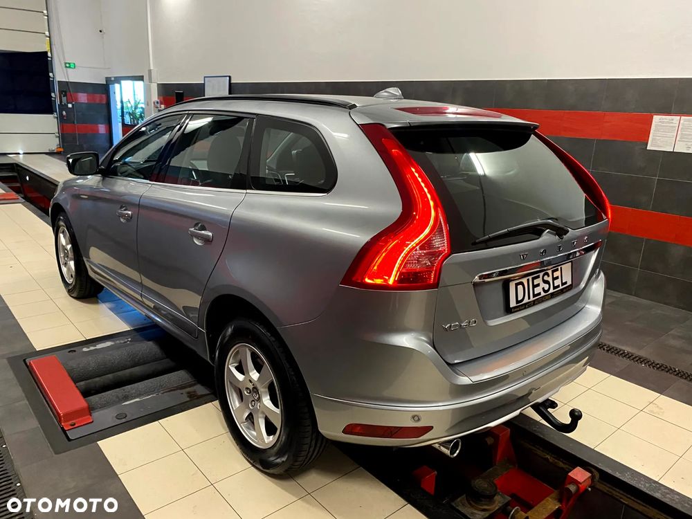 Volvo XC 60 D3 Geartronic Summum - 7