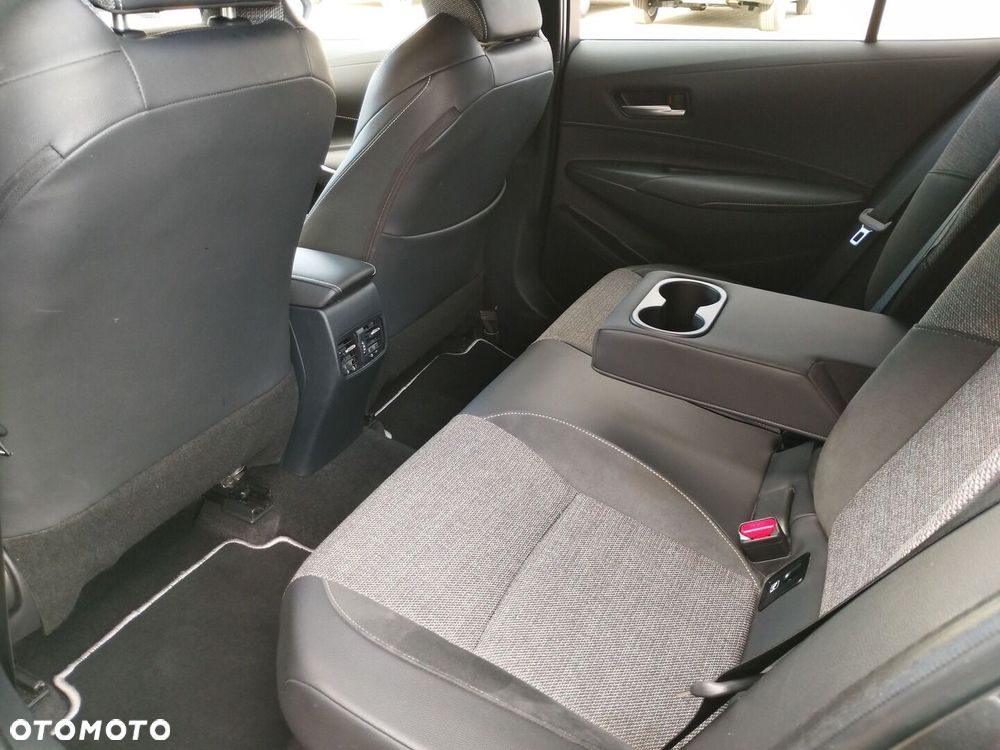 Toyota Corolla 1.8 Hybrid Style - 15