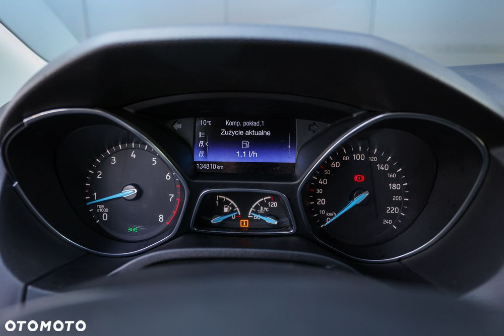 Ford Focus 1.0 EcoBoost Titanium ASS - 27