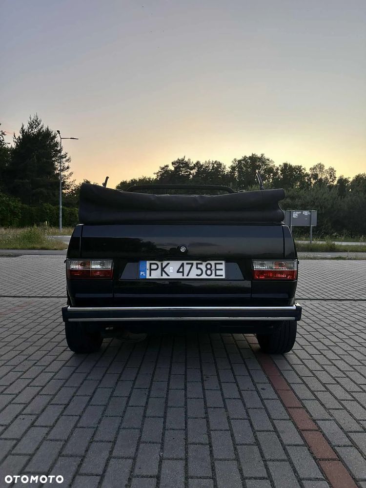 Volkswagen Golf 1.8 GL - 25