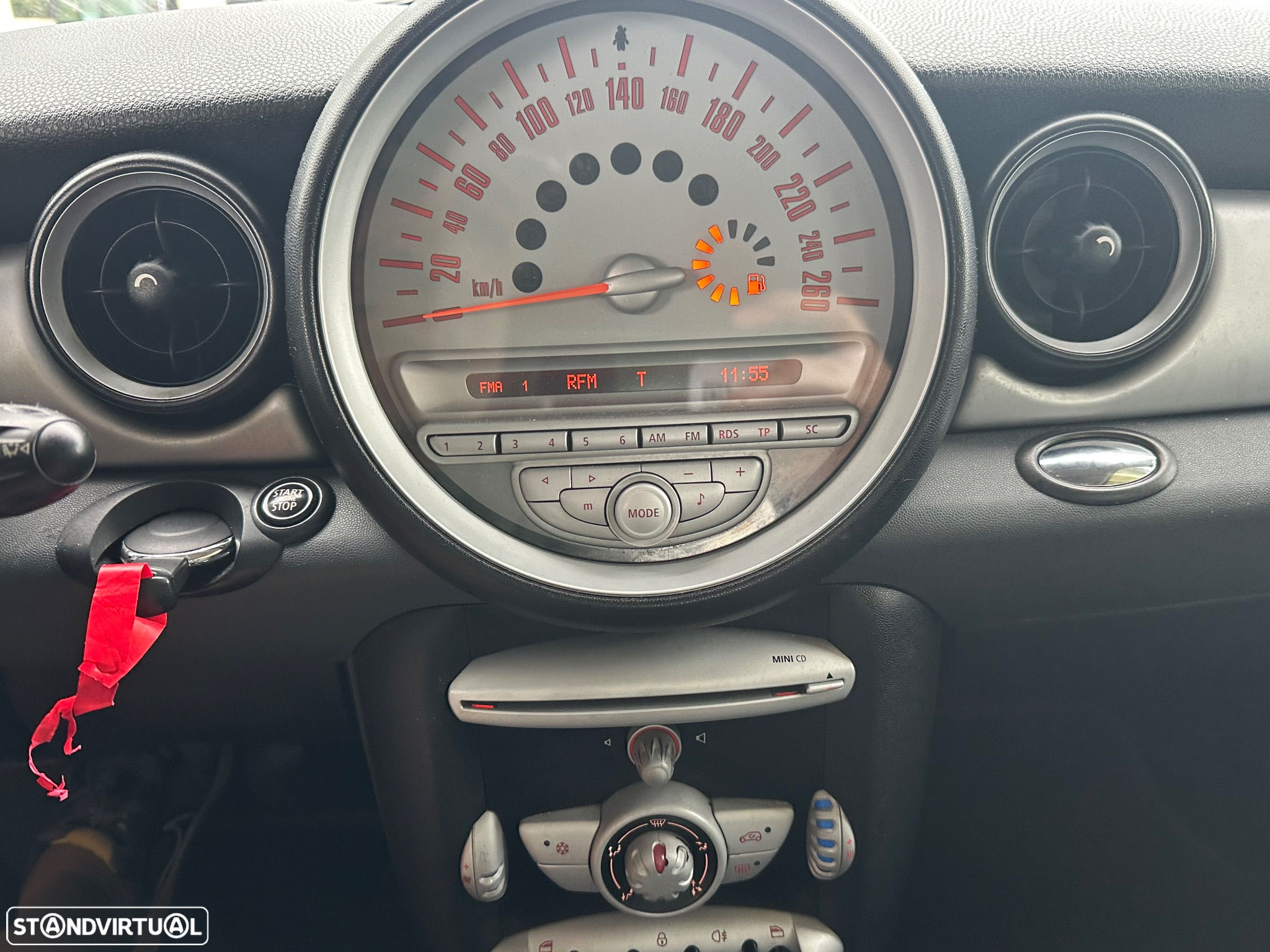 MINI 3 Portas Cooper D - 10