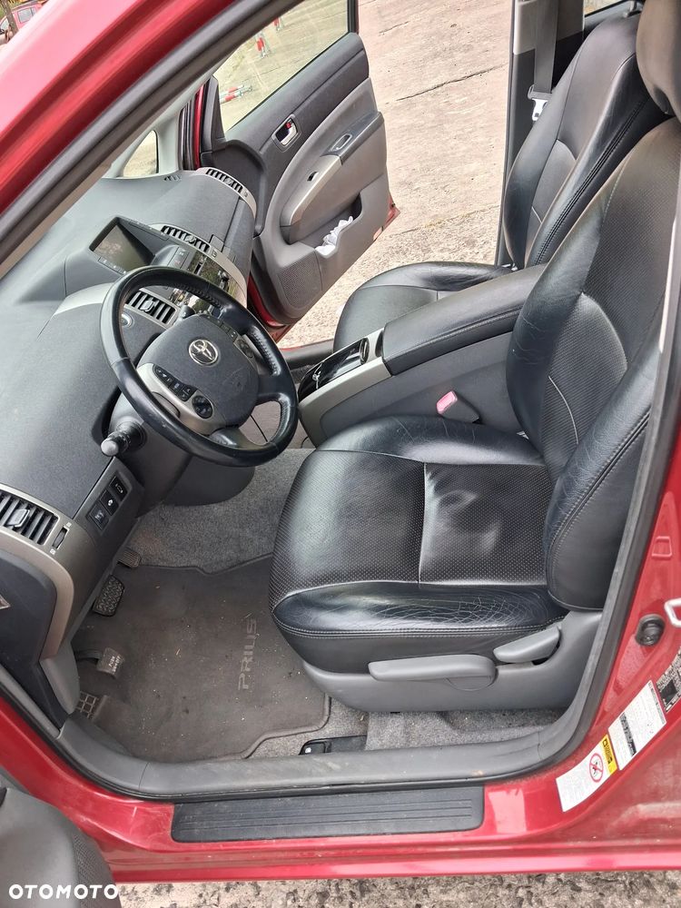 Toyota Prius 1.5 VVT-i Sol - 21