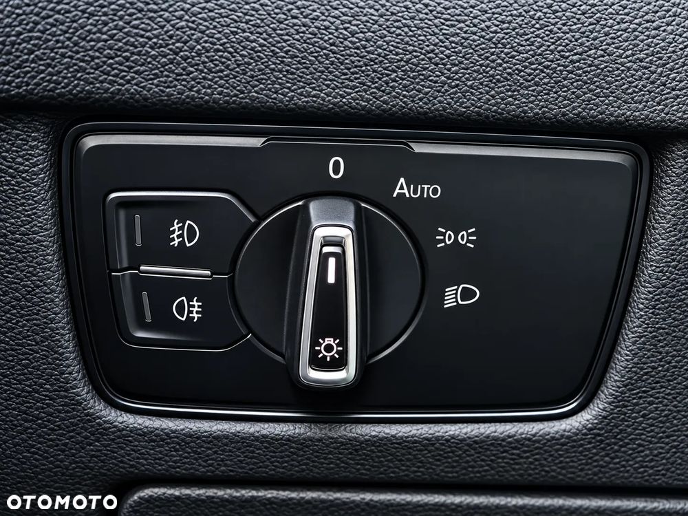 Volkswagen Passat 1.5 TSI OPF DSG Comfortline - 16