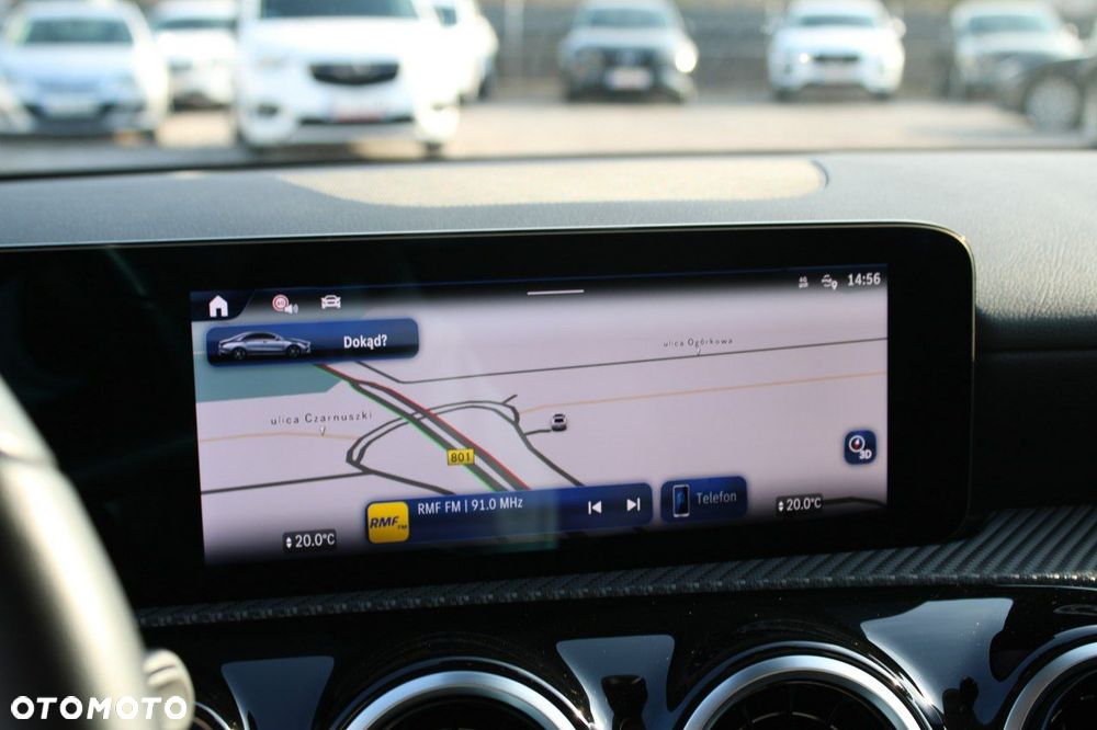 Mercedes-Benz CLA - 27