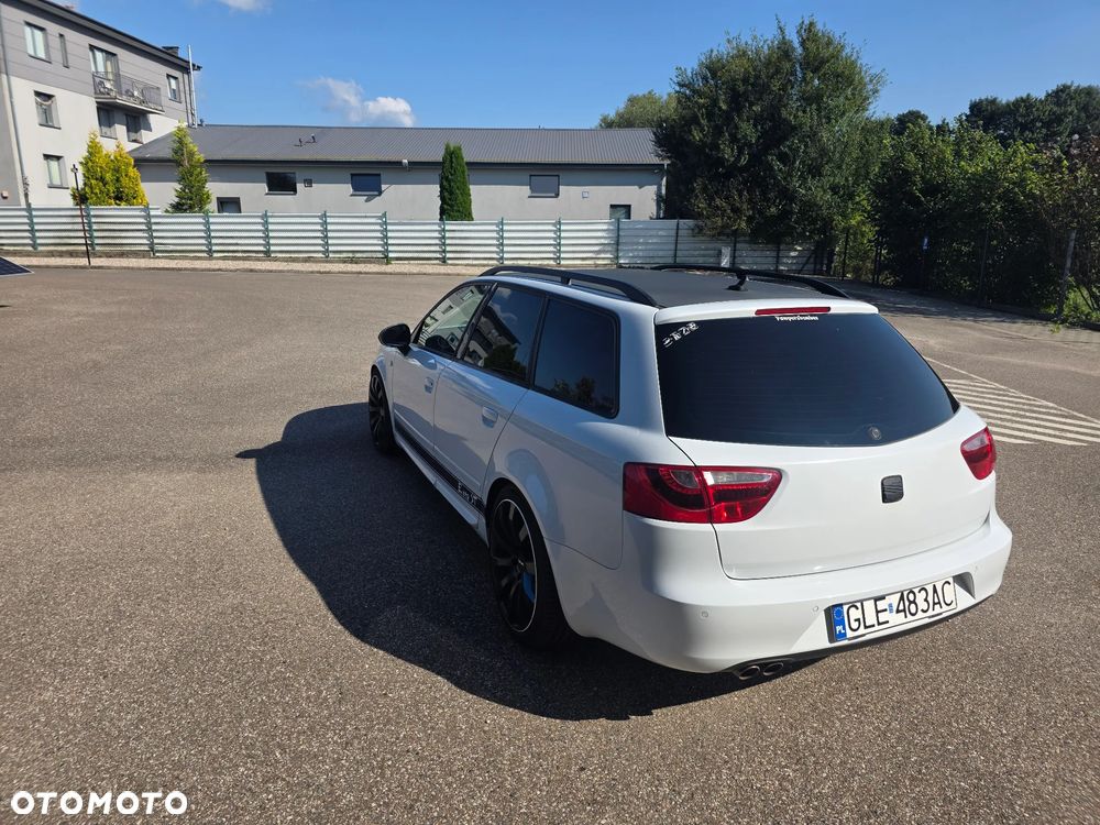 Seat Exeo 2.0 TDI DPF Sport - 4