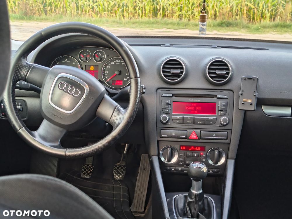 Audi A3 Sportback 1.9 TDI Attraction - 5