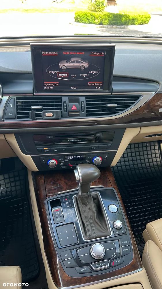 Audi A6 - 12