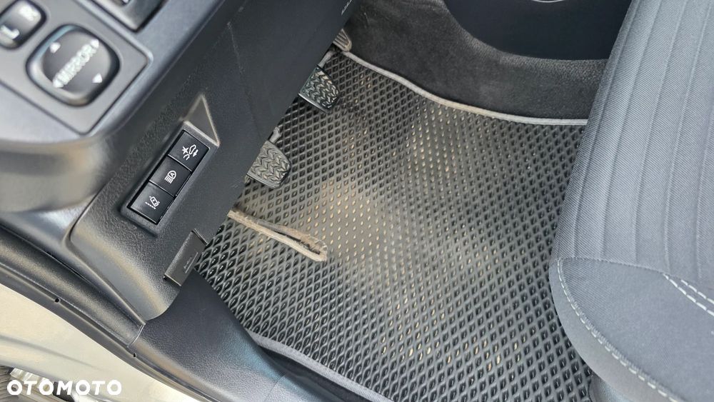 Toyota Yaris 1.5 Active - 6